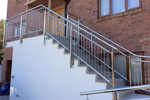 Common materials - Stainless steel 