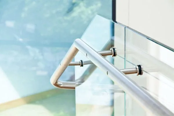 Common materials-glass