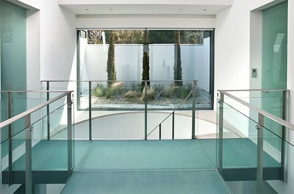 Benefits of Choosing High-Quality Frameless Glass Balustrades